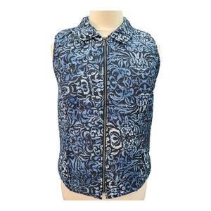 Chico's Puffer Vest LARGE 12-14 (SZ 2) Quilted Blue Watercolor Lightweight